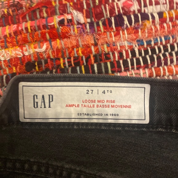 Gap Jeans - Picture 3 of 3